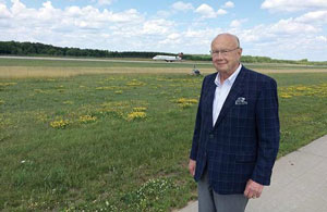 Bob: 40 Years of Service to the Airport